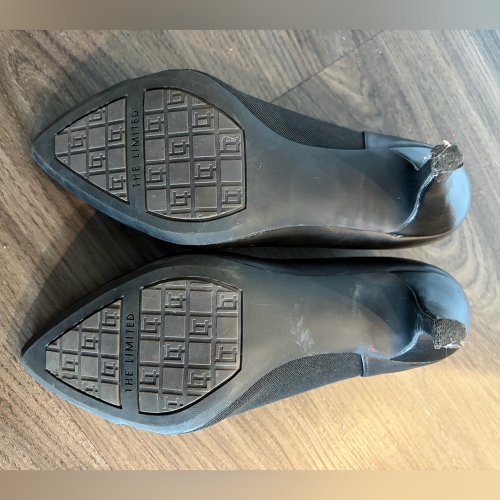 The Limited Timona Heels - Size 8 - Picture 5 of 5